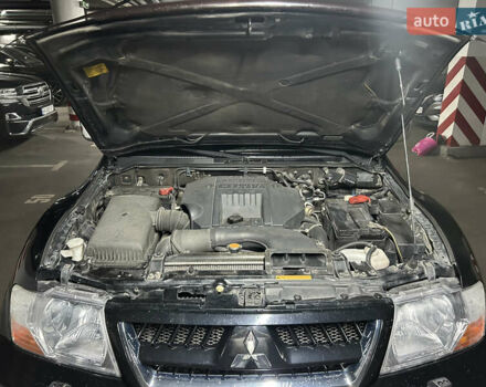 Черный Мицубиси Паджеро Вагон, объемом двигателя 3.2 л и пробегом 254 тыс. км за 10600 $, фото 17 на Automoto.ua