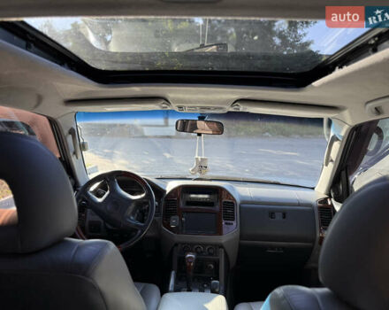 Черный Мицубиси Паджеро Вагон, объемом двигателя 3 л и пробегом 265 тыс. км за 9900 $, фото 7 на Automoto.ua