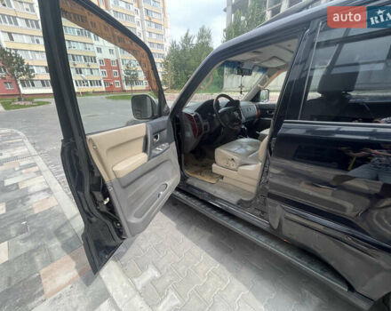 Черный Мицубиси Паджеро Вагон, объемом двигателя 3.2 л и пробегом 403 тыс. км за 9700 $, фото 16 на Automoto.ua