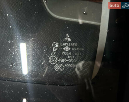 Черный Мицубиси Паджеро Вагон, объемом двигателя 3.2 л и пробегом 254 тыс. км за 10600 $, фото 11 на Automoto.ua