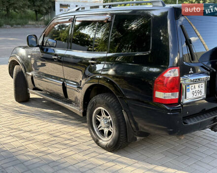 Черный Мицубиси Паджеро Вагон, объемом двигателя 3 л и пробегом 265 тыс. км за 9900 $, фото 4 на Automoto.ua