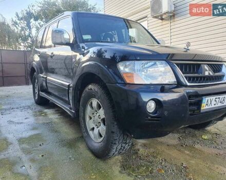 Чорний Міцубісі Паджеро Вагон, об'ємом двигуна 3 л та пробігом 228 тис. км за 12000 $, фото 1 на Automoto.ua