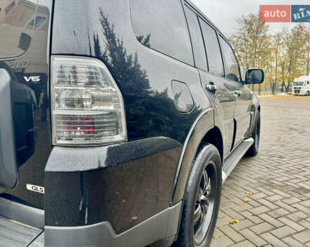 Чорний Міцубісі Паджеро Вагон, об'ємом двигуна 2.97 л та пробігом 220 тис. км за 9999 $, фото 9 на Automoto.ua