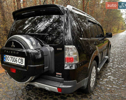 Чорний Міцубісі Паджеро Вагон, об'ємом двигуна 3.2 л та пробігом 270 тис. км за 12950 $, фото 24 на Automoto.ua