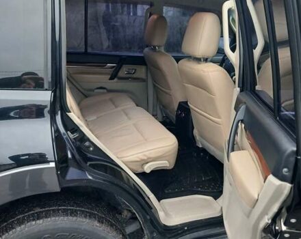 Черный Мицубиси Паджеро Вагон, объемом двигателя 2.97 л и пробегом 316 тыс. км за 11600 $, фото 3 на Automoto.ua