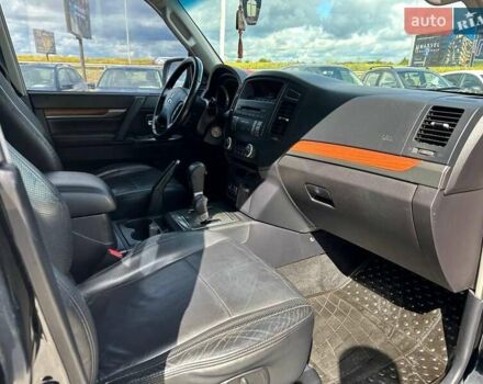 Черный Мицубиси Паджеро Вагон, объемом двигателя 3.2 л и пробегом 139 тыс. км за 14990 $, фото 36 на Automoto.ua