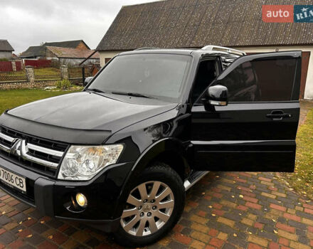 Чорний Міцубісі Паджеро Вагон, об'ємом двигуна 3.2 л та пробігом 270 тис. км за 12950 $, фото 28 на Automoto.ua