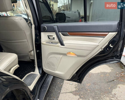 Черный Мицубиси Паджеро Вагон, объемом двигателя 3.8 л и пробегом 180 тыс. км за 13800 $, фото 15 на Automoto.ua