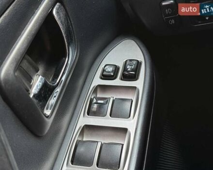 Черный Мицубиси Паджеро Вагон, объемом двигателя 3.2 л и пробегом 230 тыс. км за 13200 $, фото 25 на Automoto.ua