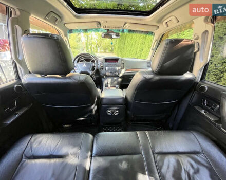 Черный Мицубиси Паджеро Вагон, объемом двигателя 3.8 л и пробегом 162 тыс. км за 14800 $, фото 14 на Automoto.ua