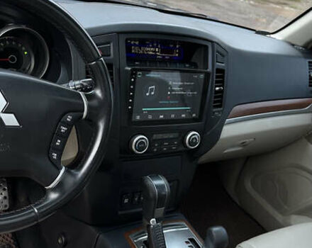 Чорний Міцубісі Паджеро Вагон, об'ємом двигуна 2.97 л та пробігом 220 тис. км за 12500 $, фото 8 на Automoto.ua