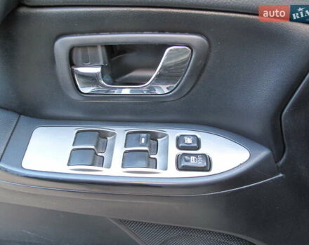 Чорний Міцубісі Паджеро Вагон, об'ємом двигуна 3 л та пробігом 254 тис. км за 10800 $, фото 66 на Automoto.ua