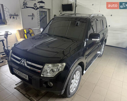 Чорний Міцубісі Паджеро Вагон, об'ємом двигуна 3.2 л та пробігом 270 тис. км за 12950 $, фото 9 на Automoto.ua