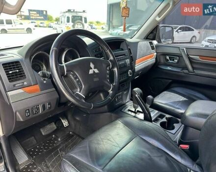 Черный Мицубиси Паджеро Вагон, объемом двигателя 3.2 л и пробегом 139 тыс. км за 14990 $, фото 18 на Automoto.ua