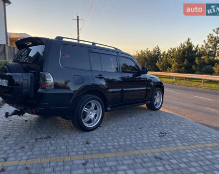 Чорний Міцубісі Паджеро Вагон, об'ємом двигуна 2.97 л та пробігом 147 тис. км за 13700 $, фото 12 на Automoto.ua