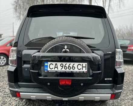 Черный Мицубиси Паджеро Вагон, объемом двигателя 3 л и пробегом 227 тыс. км за 11800 $, фото 6 на Automoto.ua