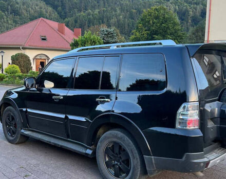 Чорний Міцубісі Паджеро Вагон, об'ємом двигуна 3 л та пробігом 234 тис. км за 13500 $, фото 3 на Automoto.ua