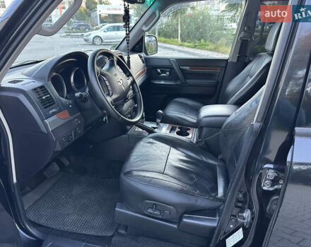 Мицубиси Паджеро Вагон 2007 в Хмельницком на Automoto.ua Черный Мицубиси Паджеро Вагон, объемом двигателя 2.97 л и пробегом 205 тыс. км за 10800 $, фото 25 на Automoto.ua