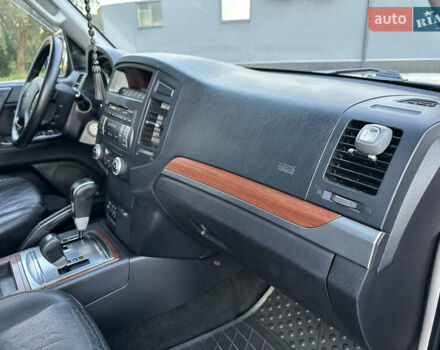 Мицубиси Паджеро Вагон 2007 в Хмельницком на Automoto.ua Черный Мицубиси Паджеро Вагон, объемом двигателя 2.97 л и пробегом 205 тыс. км за 10800 $, фото 42 на Automoto.ua