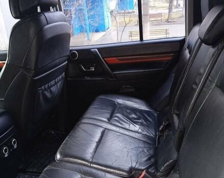 Чорний Міцубісі Паджеро Вагон, об'ємом двигуна 3.2 л та пробігом 600 тис. км за 9400 $, фото 5 на Automoto.ua