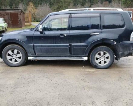 Черный Мицубиси Паджеро Вагон, объемом двигателя 3.2 л и пробегом 470 тыс. км за 11200 $, фото 1 на Automoto.ua