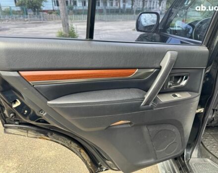 Чорний Міцубісі Паджеро Вагон, об'ємом двигуна 3.8 л та пробігом 200 тис. км за 9490 $, фото 14 на Automoto.ua