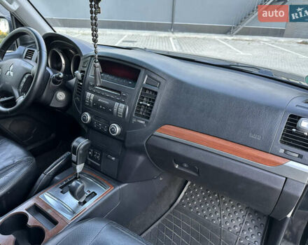 Мицубиси Паджеро Вагон 2007 в Хмельницком на Automoto.ua Черный Мицубиси Паджеро Вагон, объемом двигателя 2.97 л и пробегом 205 тыс. км за 10800 $, фото 39 на Automoto.ua