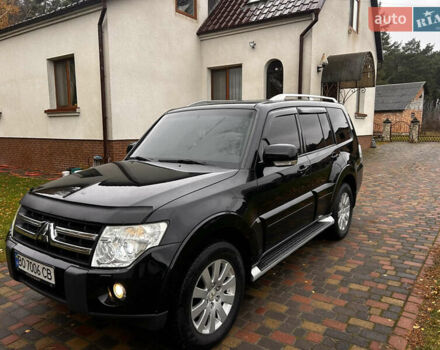 Чорний Міцубісі Паджеро Вагон, об'ємом двигуна 3.2 л та пробігом 270 тис. км за 12950 $, фото 47 на Automoto.ua