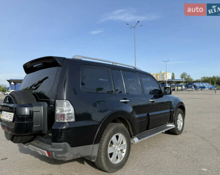 Черный Мицубиси Паджеро Вагон, объемом двигателя 3 л и пробегом 250 тыс. км за 8500 $, фото 3 на Automoto.ua