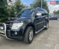 Черный Мицубиси Паджеро Вагон, объемом двигателя 3 л и пробегом 206 тыс. км за 11550 $, фото 1 на Automoto.ua