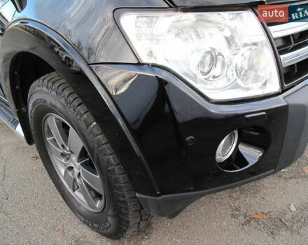 Чорний Міцубісі Паджеро Вагон, об'ємом двигуна 3 л та пробігом 254 тис. км за 10800 $, фото 14 на Automoto.ua