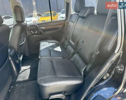 Черный Мицубиси Паджеро Вагон, объемом двигателя 3.2 л и пробегом 139 тыс. км за 14990 $, фото 29 на Automoto.ua