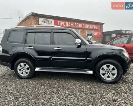 Черный Мицубиси Паджеро Вагон, объемом двигателя 3 л и пробегом 227 тыс. км за 11800 $, фото 7 на Automoto.ua