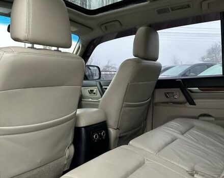 Черный Мицубиси Паджеро Вагон, объемом двигателя 3 л и пробегом 227 тыс. км за 11800 $, фото 17 на Automoto.ua