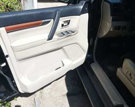 Черный Мицубиси Паджеро Вагон, объемом двигателя 2.97 л и пробегом 214 тыс. км за 10000 $, фото 5 на Automoto.ua