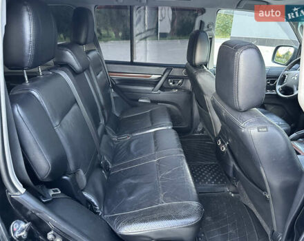 Мицубиси Паджеро Вагон 2007 в Хмельницком на Automoto.ua Черный Мицубиси Паджеро Вагон, объемом двигателя 2.97 л и пробегом 205 тыс. км за 10800 $, фото 47 на Automoto.ua