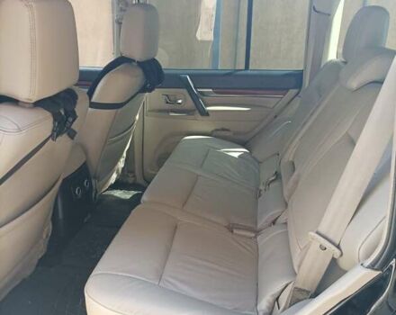 Черный Мицубиси Паджеро Вагон, объемом двигателя 2.97 л и пробегом 214 тыс. км за 10000 $, фото 10 на Automoto.ua