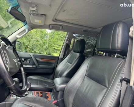 Чорний Міцубісі Паджеро Вагон, об'ємом двигуна 3.8 л та пробігом 200 тис. км за 9490 $, фото 13 на Automoto.ua