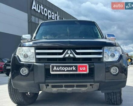 Черный Мицубиси Паджеро Вагон, объемом двигателя 3.2 л и пробегом 139 тыс. км за 14990 $, фото 3 на Automoto.ua