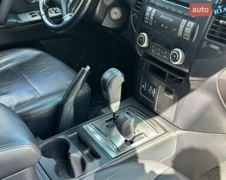 Черный Мицубиси Паджеро Вагон, объемом двигателя 3.2 л и пробегом 139 тыс. км за 14990 $, фото 39 на Automoto.ua