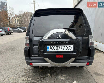 Черный Мицубиси Паджеро Вагон, объемом двигателя 3.8 л и пробегом 180 тыс. км за 13800 $, фото 4 на Automoto.ua