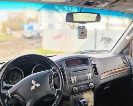 Черный Мицубиси Паджеро Вагон, объемом двигателя 2.97 л и пробегом 280 тыс. км за 10500 $, фото 7 на Automoto.ua