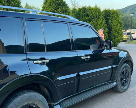 Чорний Міцубісі Паджеро Вагон, об'ємом двигуна 3 л та пробігом 234 тис. км за 13500 $, фото 7 на Automoto.ua