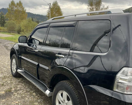 Черный Мицубиси Паджеро Вагон, объемом двигателя 2.97 л и пробегом 210 тыс. км за 10500 $, фото 1 на Automoto.ua