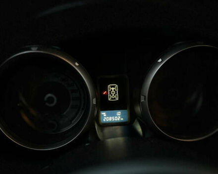 Чорний Міцубісі Паджеро Вагон, об'ємом двигуна 3.8 л та пробігом 208 тис. км за 11500 $, фото 19 на Automoto.ua