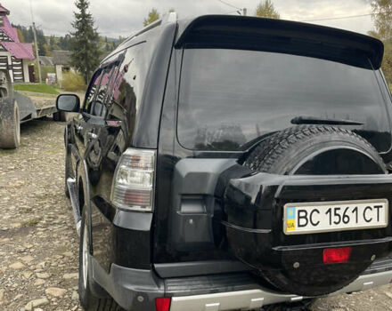 Черный Мицубиси Паджеро Вагон, объемом двигателя 2.97 л и пробегом 210 тыс. км за 10500 $, фото 2 на Automoto.ua