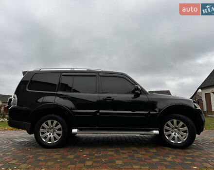 Чорний Міцубісі Паджеро Вагон, об'ємом двигуна 3.2 л та пробігом 270 тис. км за 12950 $, фото 34 на Automoto.ua
