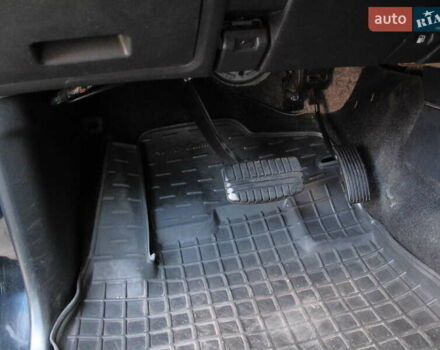 Чорний Міцубісі Паджеро Вагон, об'ємом двигуна 3 л та пробігом 254 тис. км за 10800 $, фото 23 на Automoto.ua