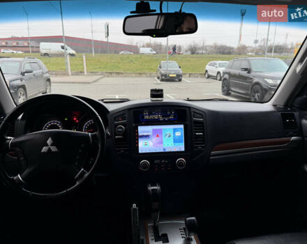 Черный Мицубиси Паджеро Вагон, объемом двигателя 2.97 л и пробегом 218 тыс. км за 11499 $, фото 88 на Automoto.ua