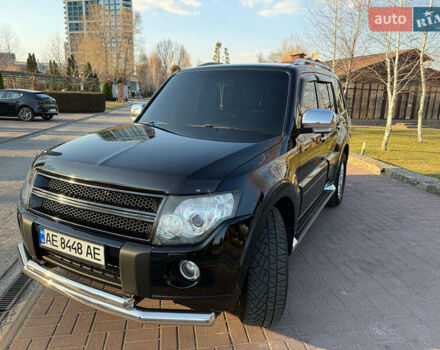 Чорний Міцубісі Паджеро Вагон, об'ємом двигуна 2.97 л та пробігом 250 тис. км за 18000 $, фото 1 на Automoto.ua